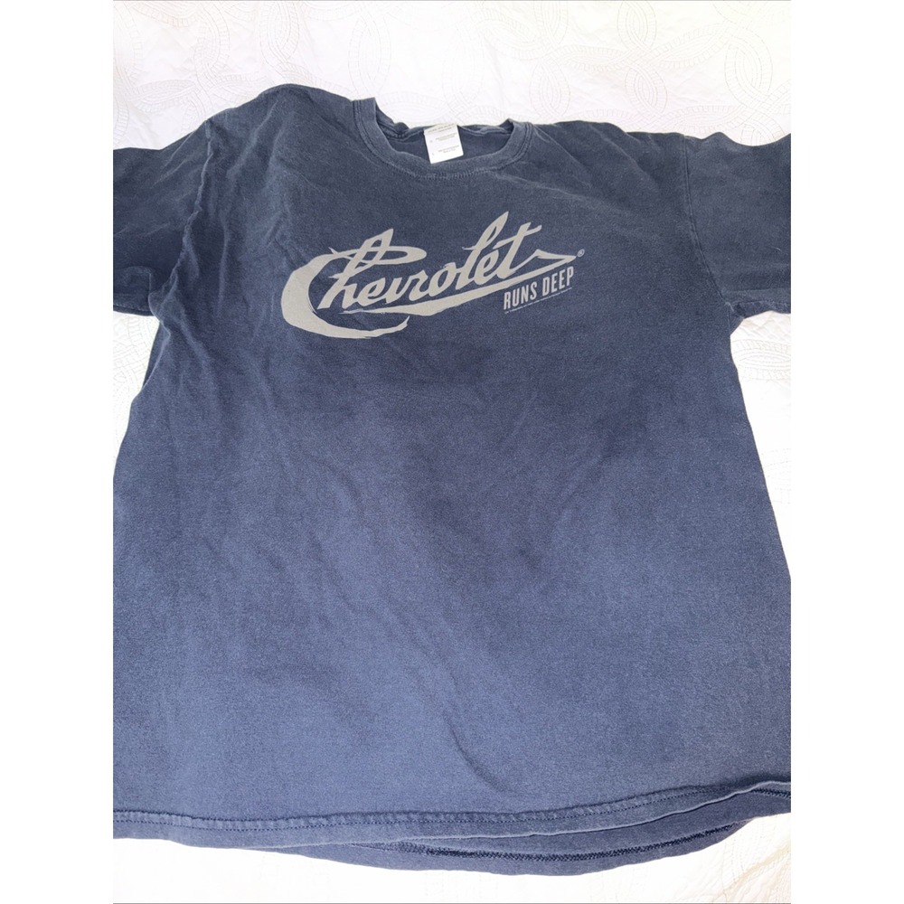 Chevrolet Runs Deep Navy Blue Gilden Sz Large Style Car Lover Tee